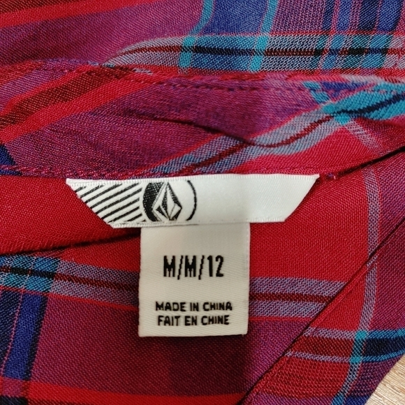 Volcom Red Plaid Lightweight Scoop Neck Mini Dress Size Medium - Picture 8 of 15